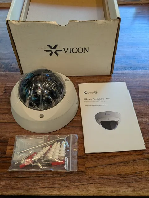 Vicon IQeye IQM62WR-A4 Outdoor Network IP Security Camera 2MP PoE IR Day/Night