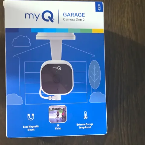 myQ Garage Camera Gen 2 2K Wi-Fi IP USB-C, Night Vision, 2-Way Talk White/Black