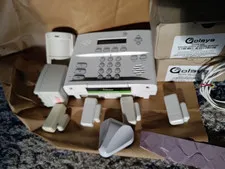 GE INTERLOGIX SIMON XT SECURITY SYSTEM 