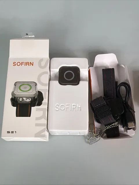 Sofirn SE1 Keychain Flashlight 300 Lumens EDC Mini Light UV RGB Rechargeable Gre