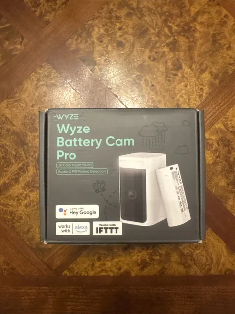 Wyze Battery Cam Pro 2k HDR Wireless Outdoor-Indoor Security Camera White - New!