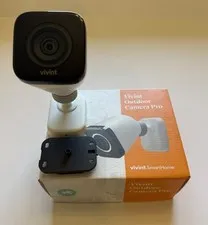 Vivint Outdoor Camera Pro Gen 1 VS-ODC300-WHT Working