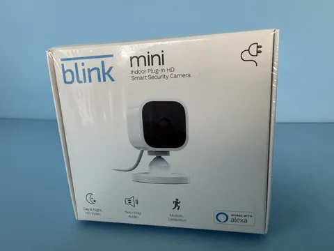 Blink BCM00300U Mini Indoor Plug-in Smart Surveillance Camera NEW IN BOX