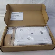 Vivint Smart Home Panel Smart Hub VS-SH2000-C00 White