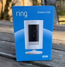 Ring Outdoor Cam Battery Wireless Wi‑Fi 1080p Color Outdoor Camera, White