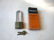 Master Lock Maximum Security Padlock No. 82 2-1/2" Long Shackle