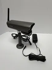 Defender Phoenix M2C Wireless Security Camera w/ Mount, Ac Adapter, WORKING