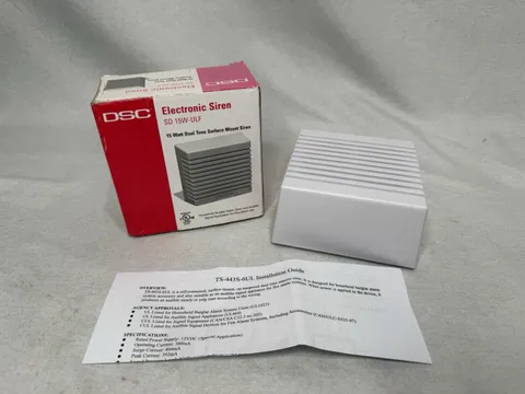 DSC Electronic Alarm Siren SD - 15W-ULF ~ 15 Watt Dual Tone Surface Mount NIB