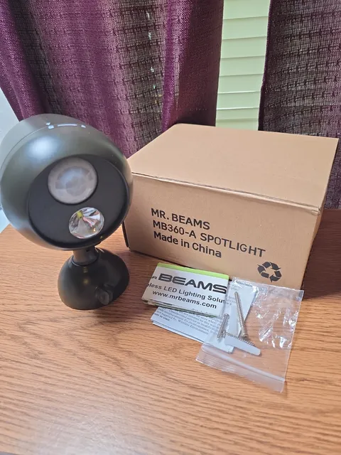 3 Mr Beams MB360A Spotlight Wireless with Motion Sensor Mounting Base Screws