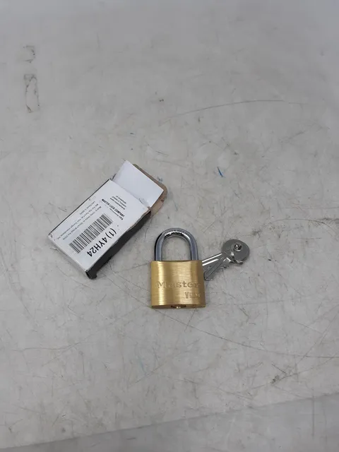 Master Lock 4140KAWG V-Line Brass Padlock with 2 Keys – Keyed 3231