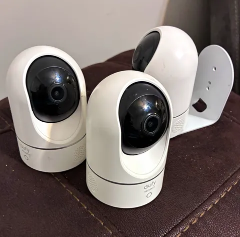 3 Eufy Security Indoor Cam Pan & Tilt 2K Cameras + Mounting Brackets – Tested