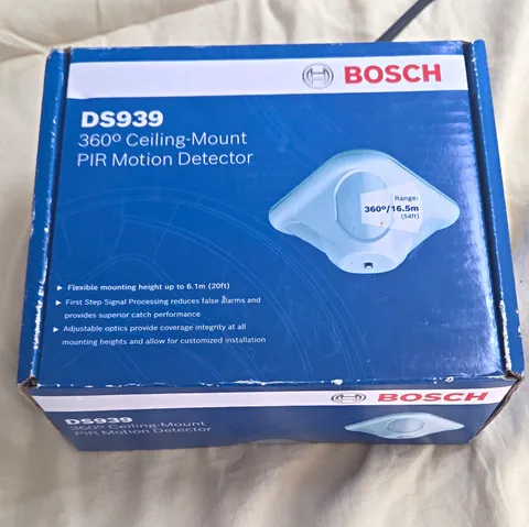 Bosch DS939 360° Ceiling Mount PIR Motion Detector, Wired Indoor White 16.5m