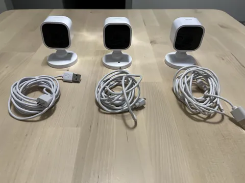 3 Blink Mini Indoor Plug-in Smart Surveillance Camera
