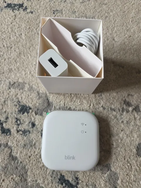 Blink Sync Module XR Hub for All Blink Devices 400ft for Outdoor 4 Camera