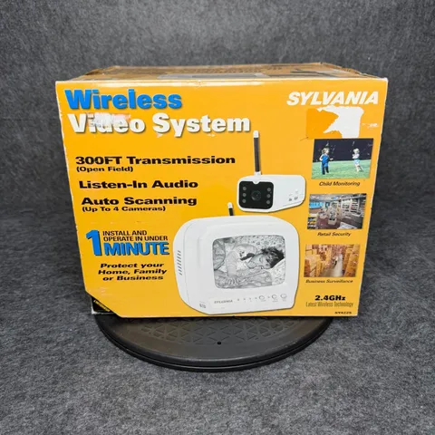 Sylvania SY4225 Wireless Video System 2.4GHz Security Camera Monitor Kit White