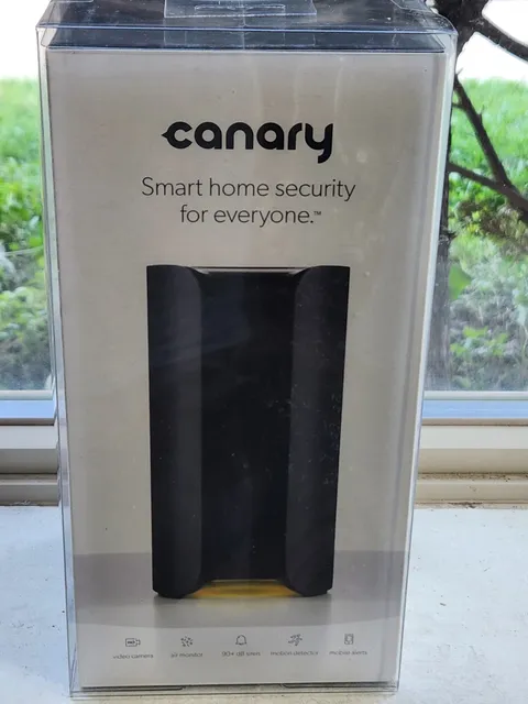 Canary All-In-One Home Security Camera 1080p HD WiFi  CAN100USBK - Sealed