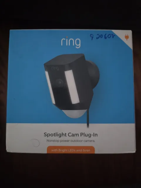 Ring Spotlight Cam Plug-In Wi-Fi 1080p Outdoor Spotlight Siren Black