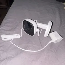 myQ Wired IP 1080p Color Security Camera Wi-Fi Indoor/Outdoor w/ Bracket
