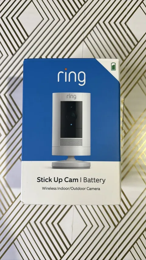 Ring Stick Up Cam Battery White Wireless Indoor Outdoor 1080p Camera