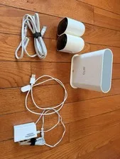 Arlo VMB4540 SmartHub Base With 2 Arlo Pro Cameras 