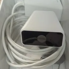 Xfinity XCAM2 SCHC2AEW HD Indoor Outdoor Security Camera w/ Adapter
