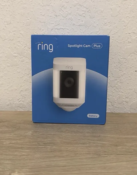 Ring - Spotlight Cam Plus Outdoor/Indoor Wireless 1080p Battery Camera - White