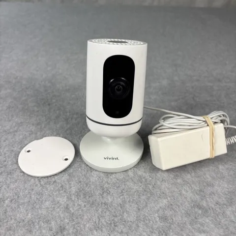 Vivint Indoor Ping Security Camera V-CAM1 With Power Adapter A1G