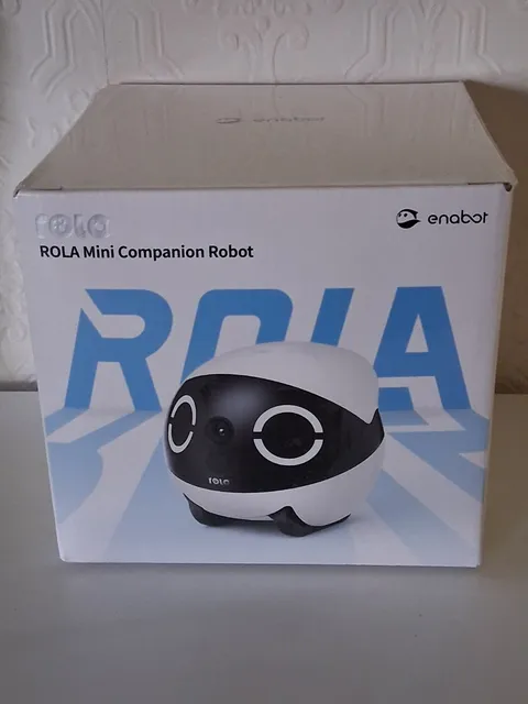 Mini 2K Pet Camera Robot,Movable Indoor Camera Battery-Powered with Phone App