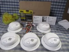 First Alert BRK SMI100-AC Smoke Alarm 5 Pack (Open Box) FAST FREE SHIPPING.