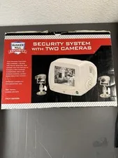 Bunker Hill Security 66556 CCTV System 2 Cameras B&W Monitor Open Box Untested