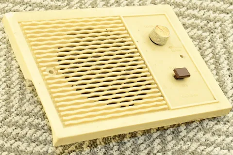 Nutone Vintage Room Intercom Speaker 2027-8 White Gold 8-1/2" x 6-1/4" - (CRACK)