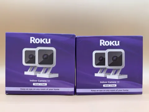 Roku Indoor Camera SE Home Security 1080p HD Color Night Vision 2-Pack Lot of 2