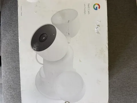 Google Nest Cam with Floodlight White ( GA02411-US) - New/Damaged box