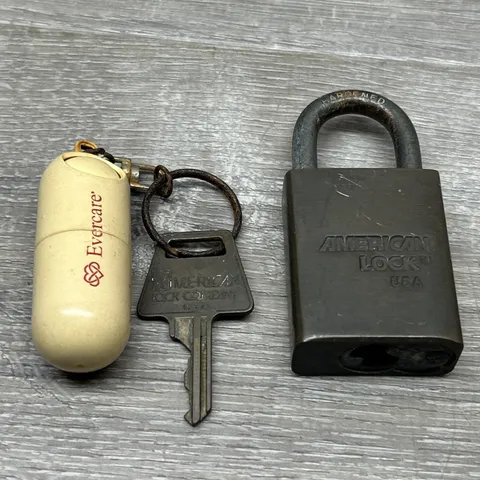 VTG American Lock Co. USA Padlock Solid Brass US Military Series 40 W/Key