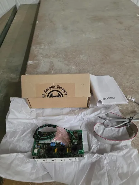 BOSCH Dual Phone Line Switcher P/N D928 Used