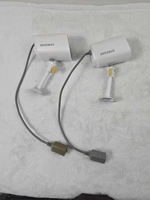 Lot of 2 Samsung SEB-1005R Bullet Surveillance Camera W/cables..' Untested '