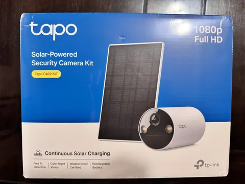 Tapo C402 Kit Solar Powered Wireless Outdoor Security Camera 1080P FULL HD White