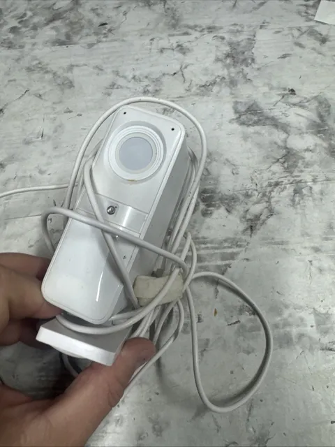 SimpliSafe Smart Alarm Wireless Indoor Security Camera CM006