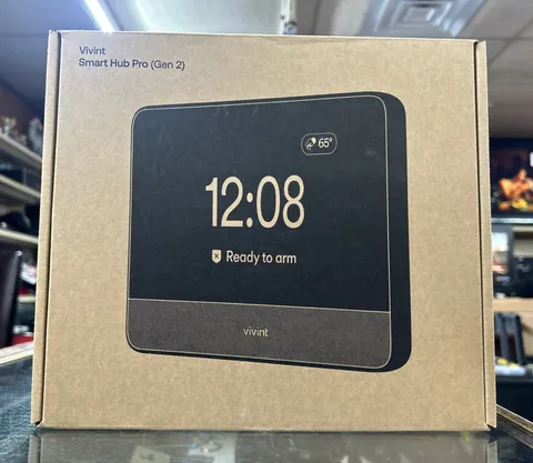 Vivint Smart Hub Pro Gen 2 for Home Security (VS-SHP200-001)