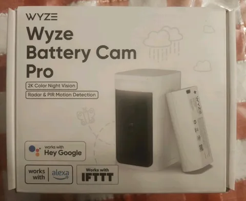 Wyze BATTERY Cam PRO 2k Security Indoor/outdoor Home Security Camera. White NEW