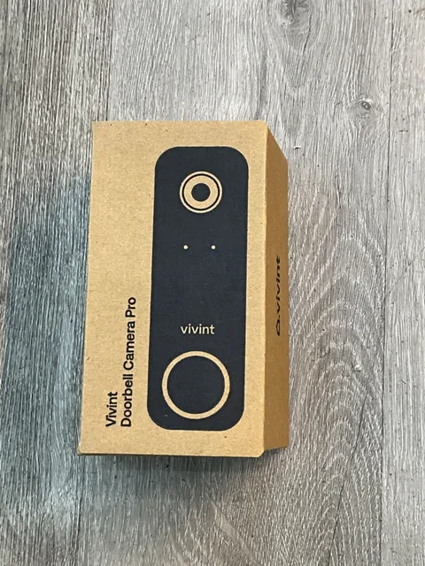 Vivint Doorbell Camera Pro Gen 2 VS-DBC350-SA Smart Video Doorbell New