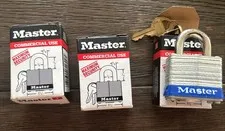 Pack of 3 Master Lock 3 Commercial Use Padlocks w/ 2 Keys Different #’s