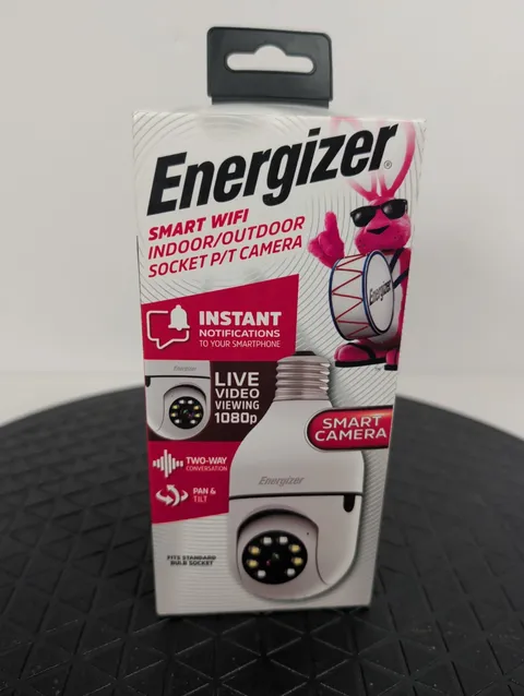 Energizer Smart WIFI Indoor/Outdoor Socket P/T Camera 2-way Converse, Night, Pan