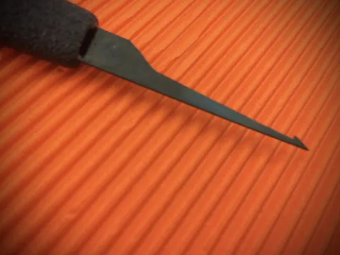 HPC Spring Steel Broken Key Extraction / Removal Tool -Free Postage -HEZ3