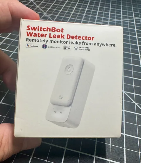 SwitchBot WiFi Water Sensor, Smart Water Leak Detector Model W4402000