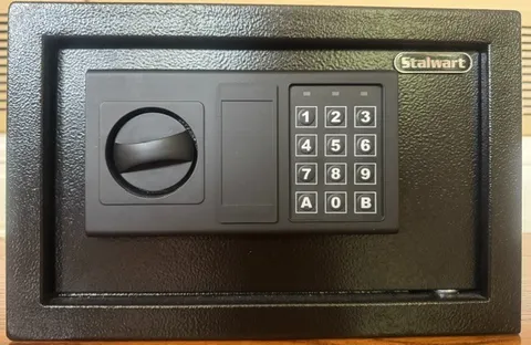 Stalwart Electronic Safe No 65-EN-20 Manual Wall Mount, Keypad, 2 Override Keys
