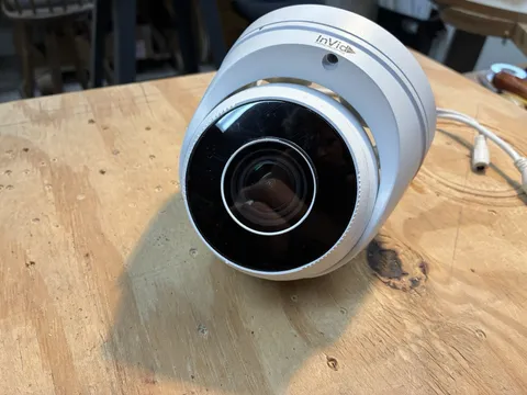 Invid P8TXIRA2812 Security Camera White Used No Box Untested