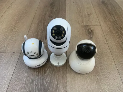 Lot of 3 Cameras | Motorola MBP33B, Yi YHS 1916 Dome Cam, QC015 IP Security Cam