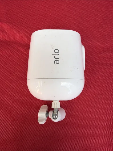 Arlo VMC2030 Essential Spotlight Single Wireless Indoor/Outdoor camera 