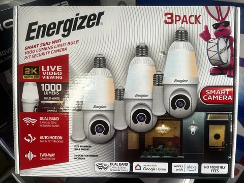 Energizer 5 GHz 2K Pan & Tilt Camera w/ multi-white 1000 Lumen Lightbulb. 3 Pack